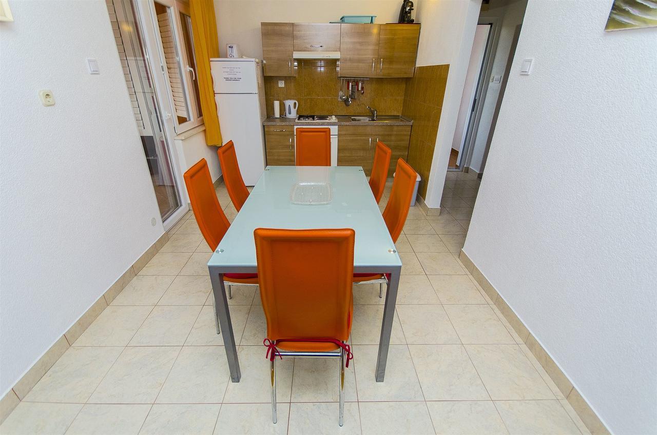 Apartments Karlo Τρογκίρ Εξωτερικό φωτογραφία