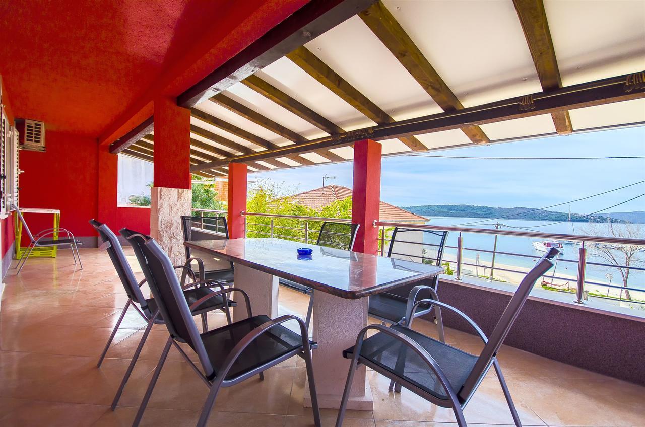 Apartments Karlo Τρογκίρ Εξωτερικό φωτογραφία