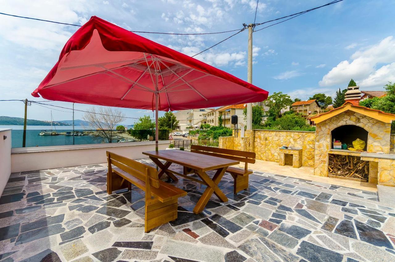 Apartments Karlo Τρογκίρ Εξωτερικό φωτογραφία