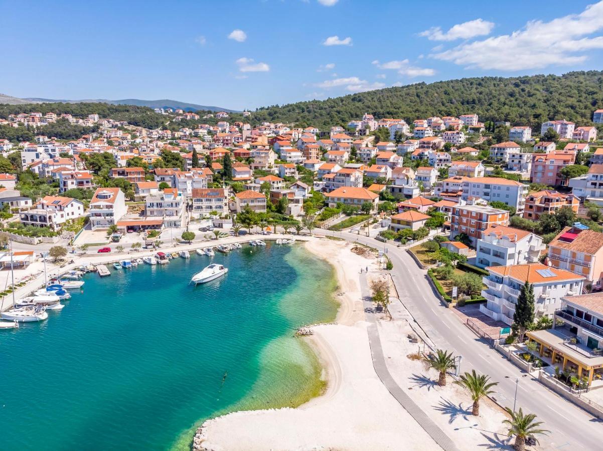 Apartments Karlo Τρογκίρ Εξωτερικό φωτογραφία